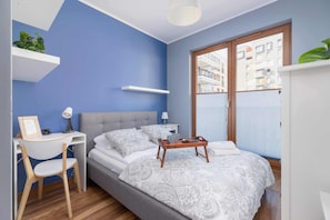 1 bedroom, desk, iron/ironing board, WiFi - Comfortable Apartment | Near the Main Station, Parking (Kraków)