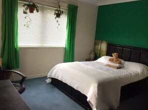 4 bedrooms, WiFi