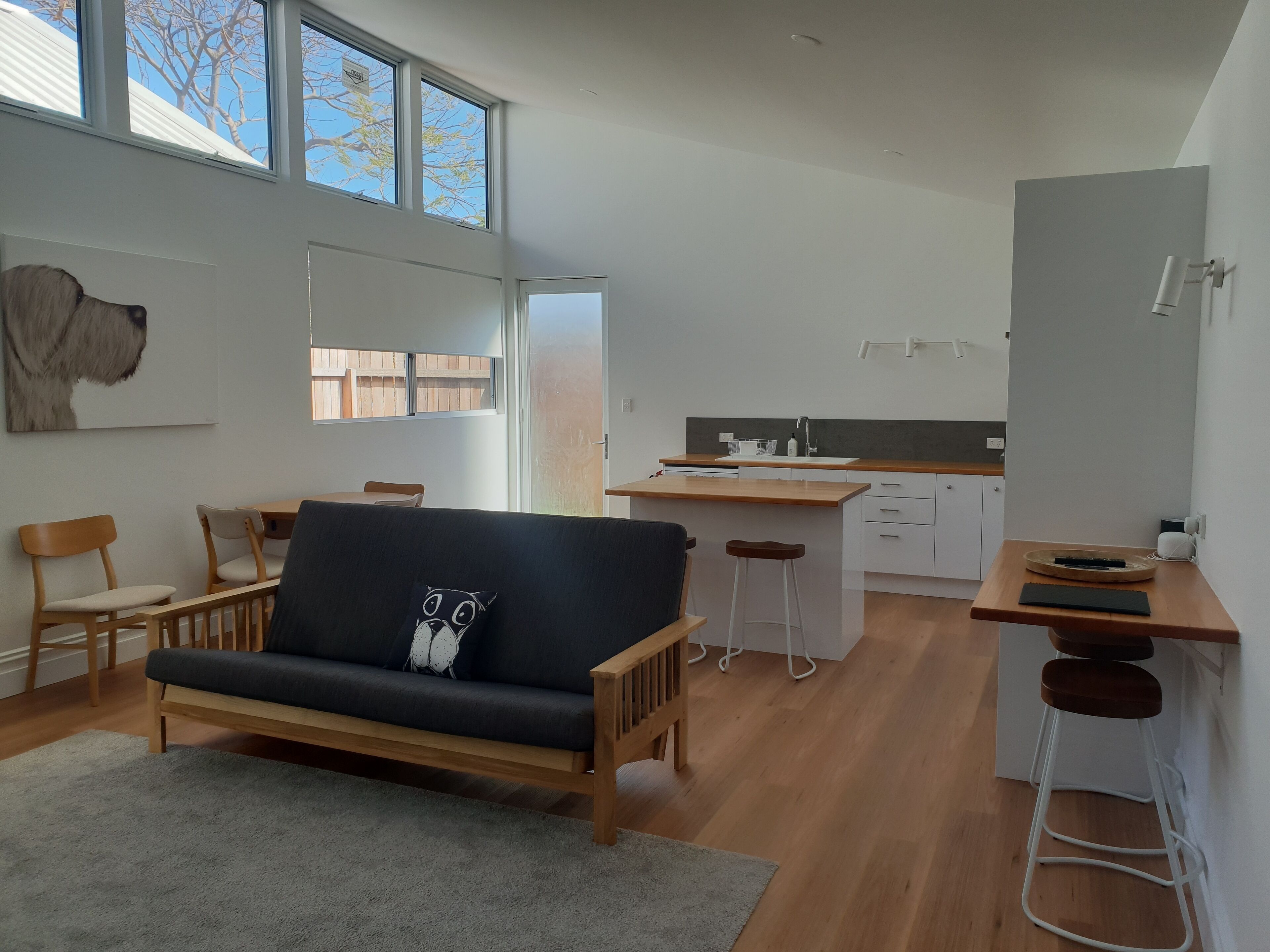 Private, modern beach side home in the heart of South Fremantle