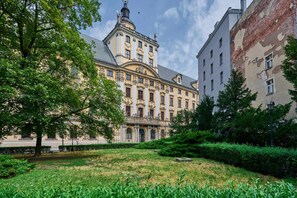 Exterior - Uniwesytecka 11/12 | Near Rynek Wrocław (Wroclaw)