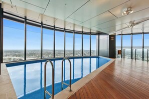 Basic Apartment, 1 Queen Bed | Pool - Luxury 1 Bedroom Retreat in Brisbane City With Pool and gym (Brisbane)