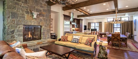 Flat-screen TV, fireplace, video games