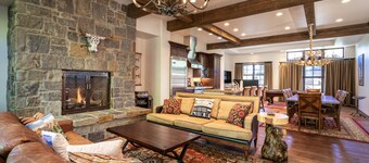 Stay Montana | Slopeside Luxury Ski-In/Ski-Out Chalet - Sleeps 12