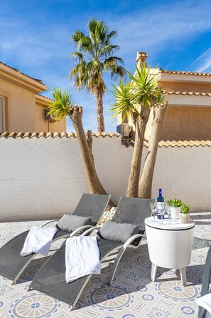 Nicht klassifiziertes Bild, 2 von 34, Schaltfläche