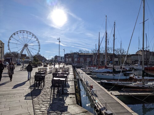 Nice little house close to the sea and town center