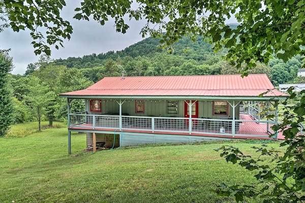 Clayton Vacation Rental | 3BR | 2BA | 2,400 Sq Ft | Step-Free Entry