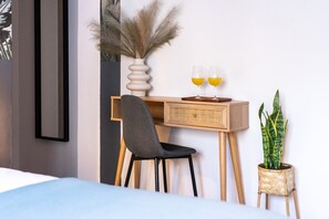 Deluxe Double or Twin Room, Balcony - PAME Wild (Athens)