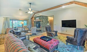 TV, fireplace - 'Moose Park Lodge' Charming Walden Retreat! (Walden)