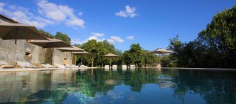 TERRA ROSA 鄉村別墅及葡萄園