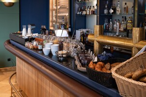 Desayuno buffet incluido todos los días 