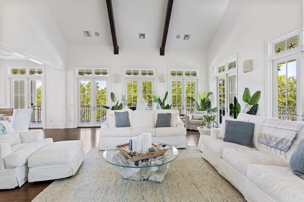 تلفزيون، مدفأة