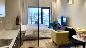 Unclassified image, 5 of 20, button - Stunning Studio With Balcony -jvc (Dubai)