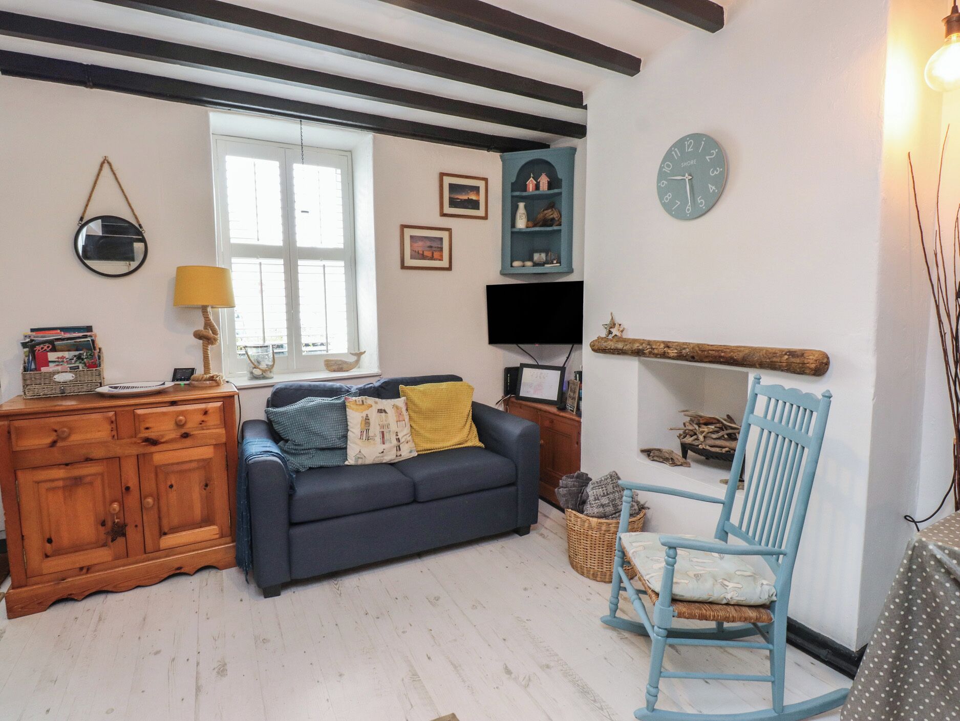 Cottage | Living area