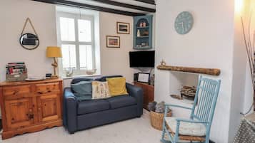Cottage | Living area