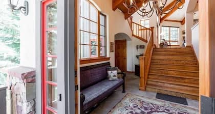 Pinehurst Townhomes #4 1 Bedroom Townhouse by RedAwning