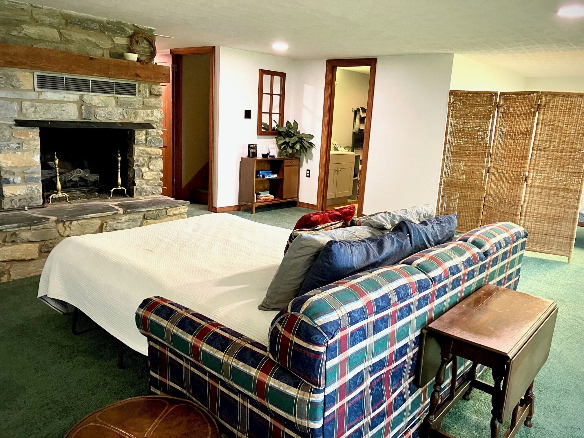 5 slaapkamers, een bureau, een strijkplank/strijkijzer, gratis wifi