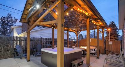 Relax & Recharge | 5BR Hot Tub, Gym & Secret Room