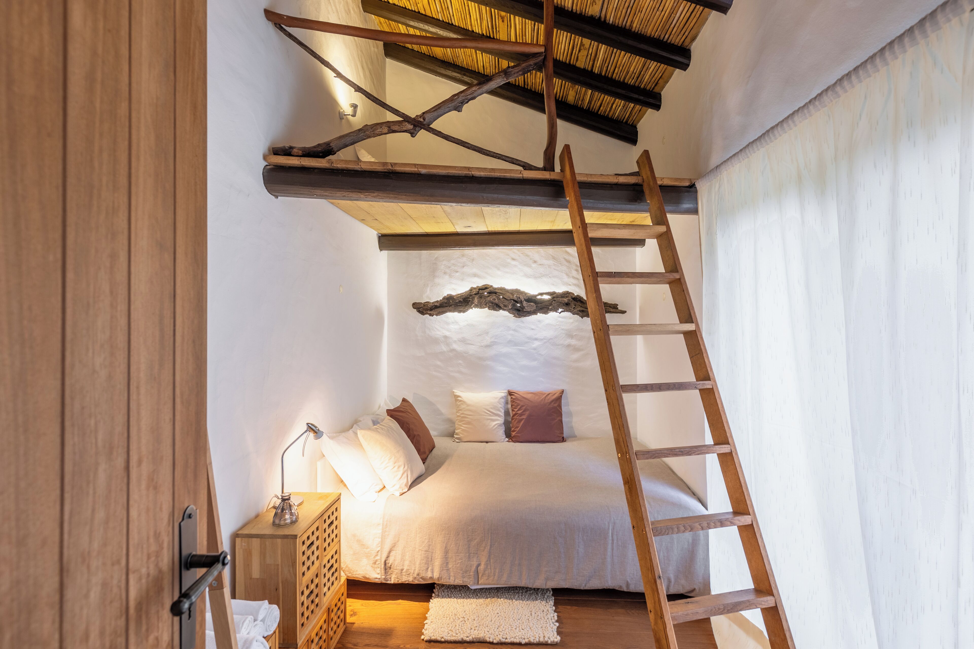 Casa do Moinho 2 | Individually decorated, individually furnished, cribs/infant beds