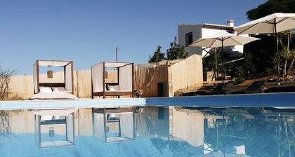 Casas de Campo do Castro da Cola