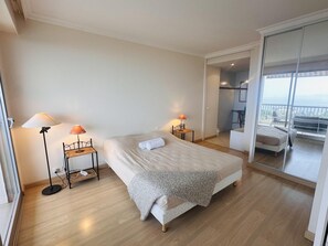 2 Schlafzimmer, Bügeleisen/Bügelbrett, Internetzugang, Bettwäsche
