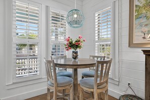 Dining - Updated Kitchen & Large Community Pool – Your Seacrest Beach Escape (Inlet Beach)