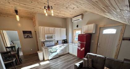 Beer Creek Cabins Sanctuary Guest Suite