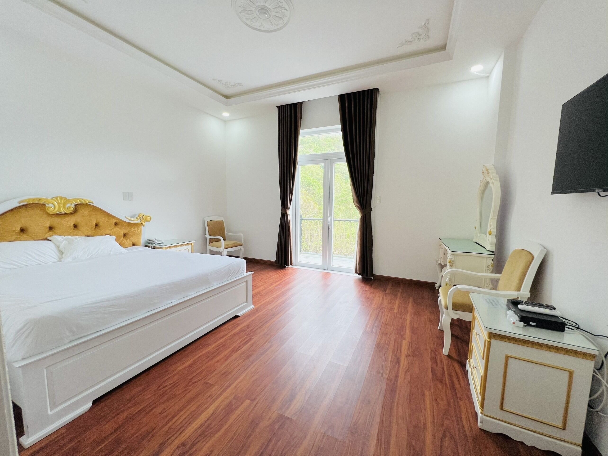 Premium-sengetøj, minibar, gratis Wi-Fi, sengetøj