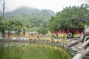 Unclassified image, 3 of 21, button - Longxiang Hotel (Zhuhai)