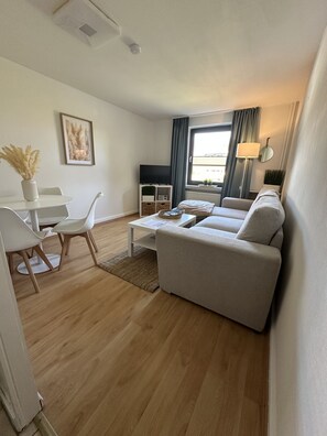 Suite, kamar mandi pribadi, pemandangan kebun (Hinterhaus Wohnung 3) | Lounge