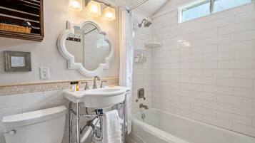 Combined shower/bathtub, hair dryer