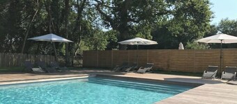 Petite Maison Piscine et Vue sur la mer - Grange EST
