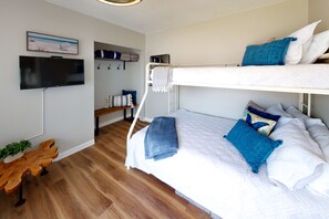 1 quarto, ferros/tábuas de passar roupa, acesso à internet