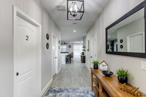 Interior - Luxury Resort Villa, Themed Rooms, Arcade, Theater, Spa (Davenport)