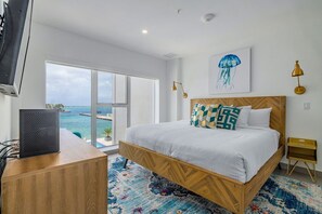 2 bedrooms, iron/ironing board, travel cot, free WiFi - NEW Modern Apartment in Oceanfront Luxury Condo in Aruba! (Oranjestad)