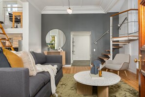Luxury Apartment | Living area | Flat-screen TV, Netflix, streaming services - Point Break Cottage (Cape Town)