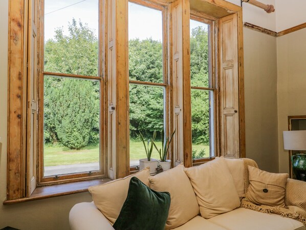 Cottage | Living area - The Residence (Cleator)