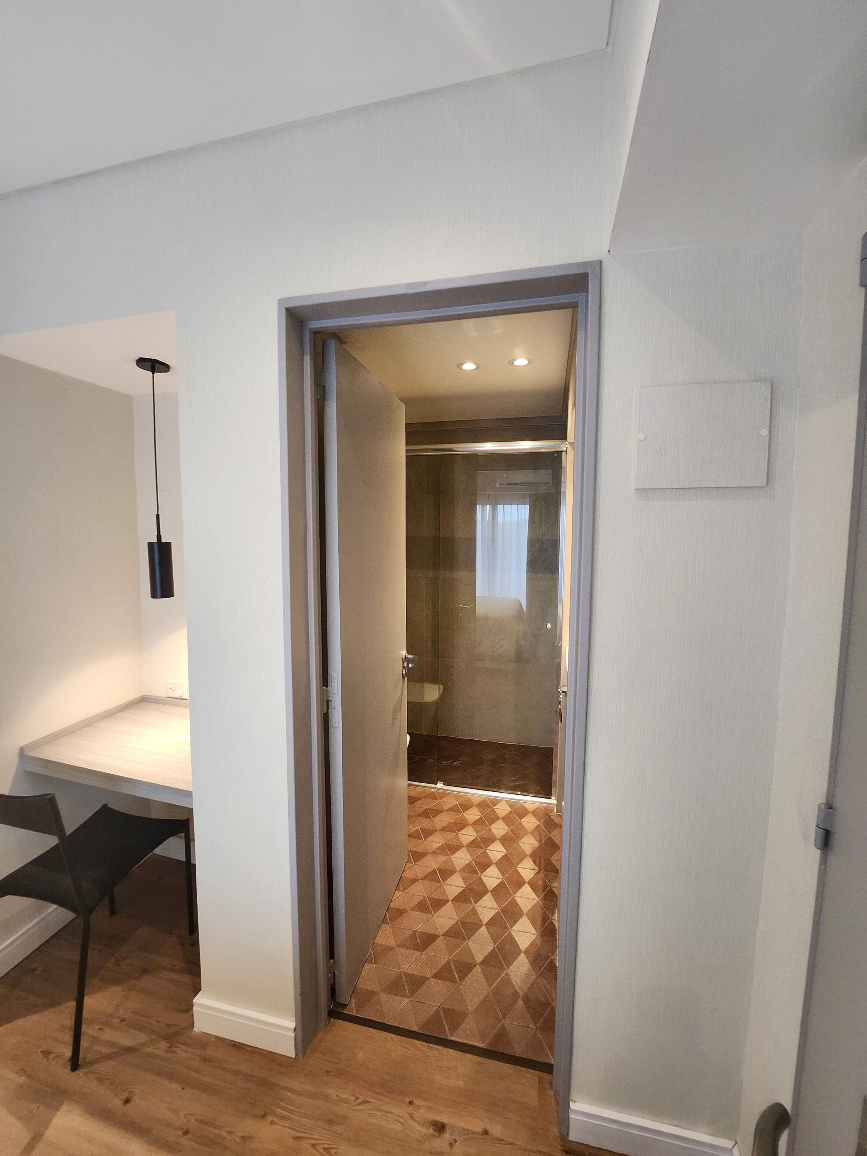 elite room | premium bedding, select comfort beds, in-room safe, blackout curtains