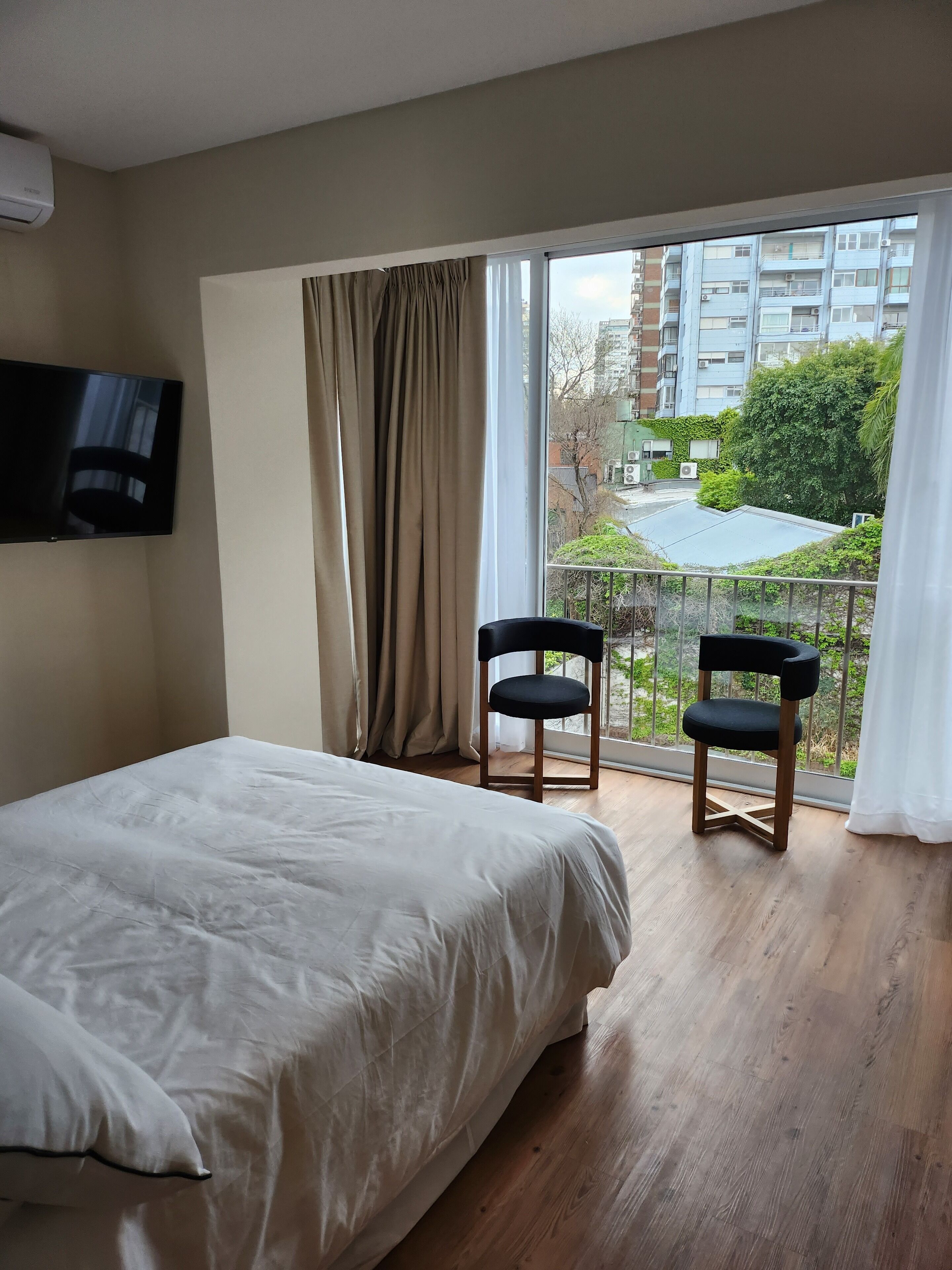 deluxe room | premium bedding, select comfort beds, in-room safe, blackout curtains