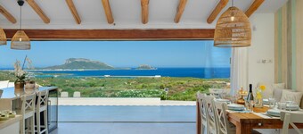 Villa Sole e Sole Mare in Golfo Aranci with pool and sea view