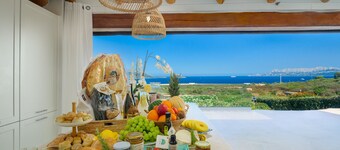 Villa Sole e Sole Mare in Golfo Aranci with pool and sea view