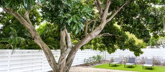 Historic Home with Hot Tub, Steps from Lido Beach - Ringling Cottage