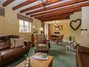 Cottage | Living room - Columbine Cottage (Ambleside)