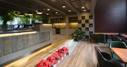 Modern Aegean Sea Hotel (Xi'an Western Engineering University Xikeda Lintong Campus Subway Station)