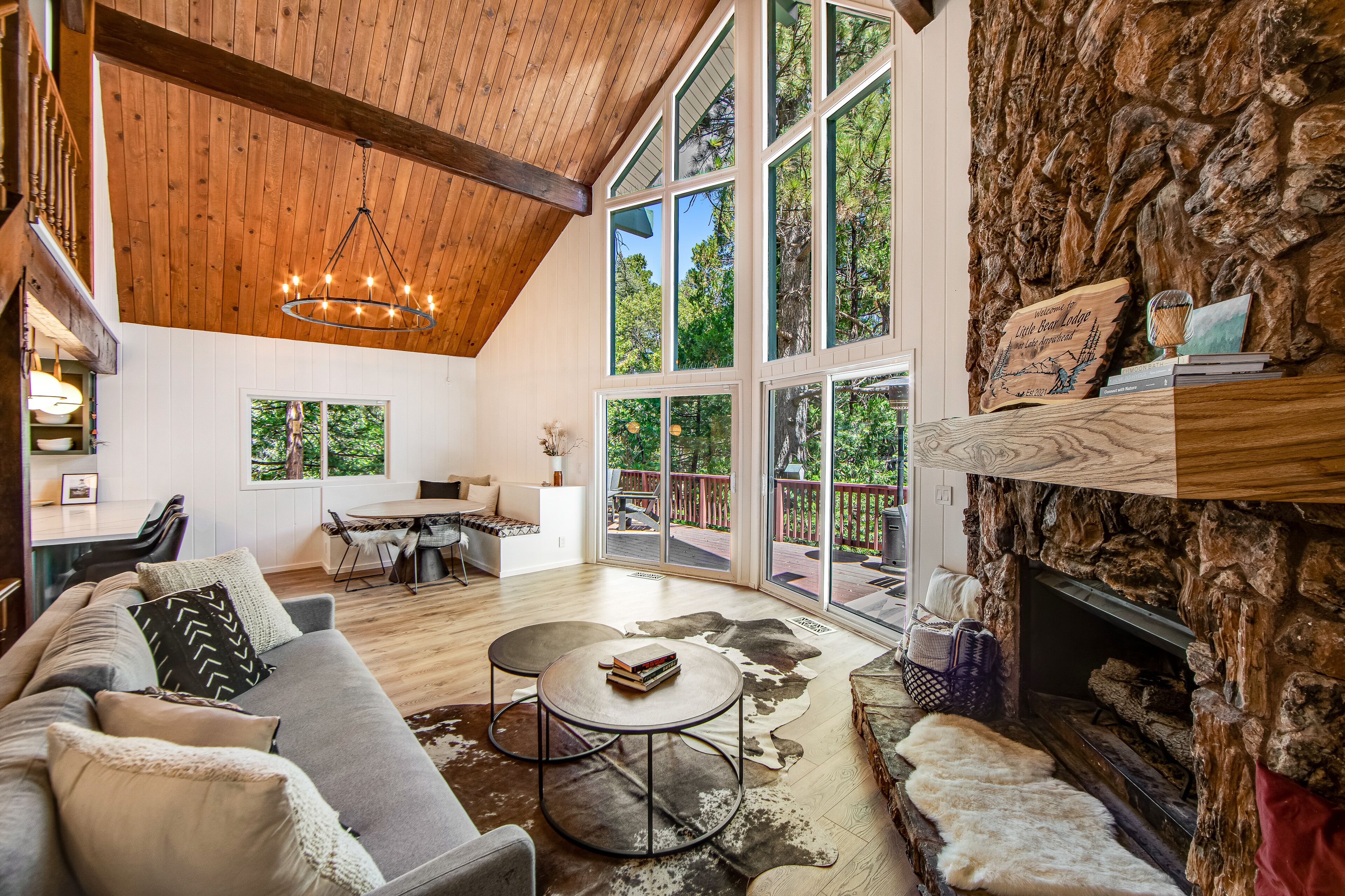 Cozy Cabin with Exclusive Lake Access Near Lake Arrowhead Village