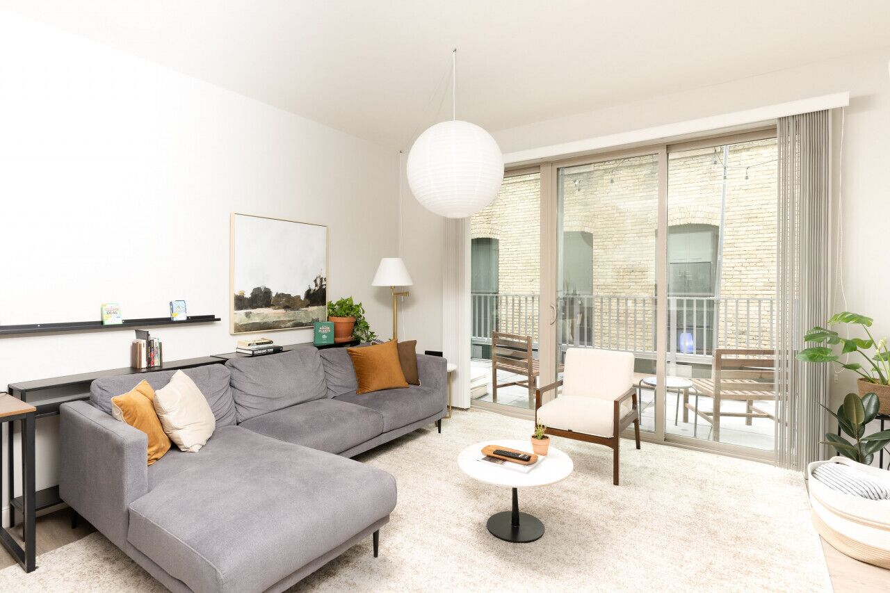 Flexhome Walker's Point 1BR Q2