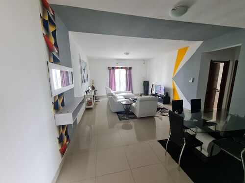 Apartamento T5 - U