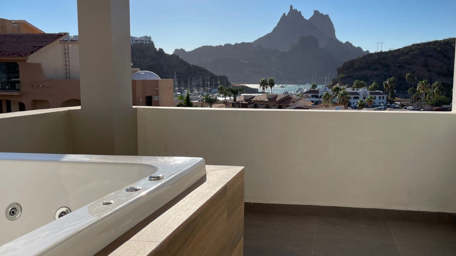 Suite Caracol | Ropa de cama de alta calidad y edredones de plumas