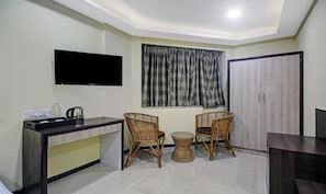 Standard Room | Iron/ironing board - Treebo Naman'S Inn Near Kalighat Mandir (Kolkata)