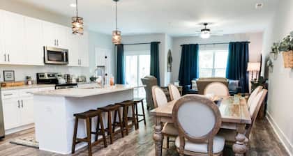 Luxurious 2BR Condo with Private Outdoor Patio