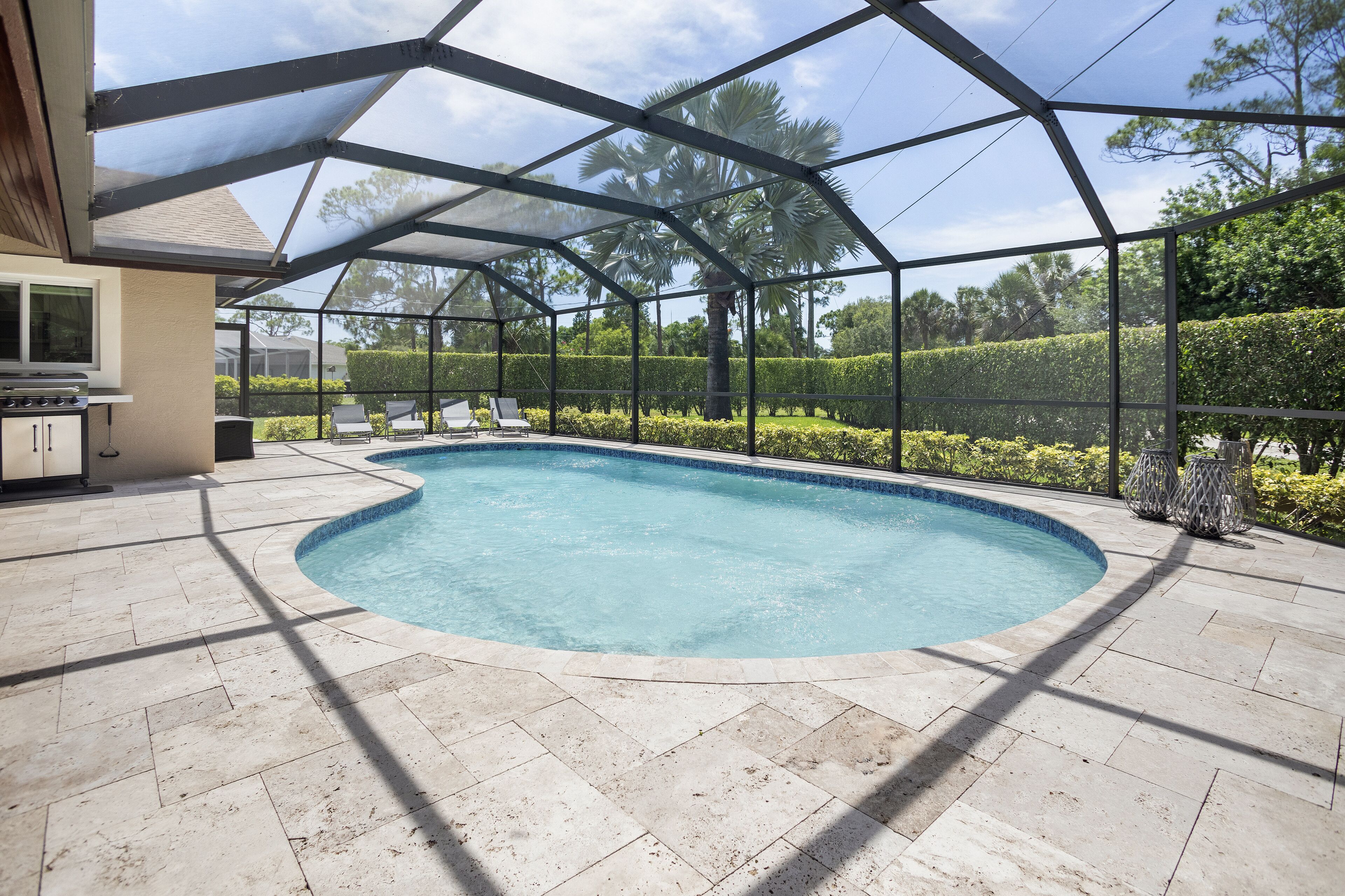 Bonita Retreat: Heated Pool - Minutes to Beach